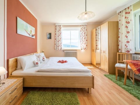 Appartement/fewo, Dusche, WC, 2 Schlafräume - Klammerhof Farm Stay in Carinthia, Austria