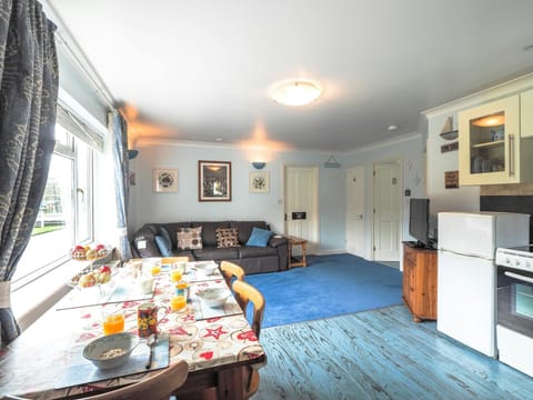 open plan kitchen living room