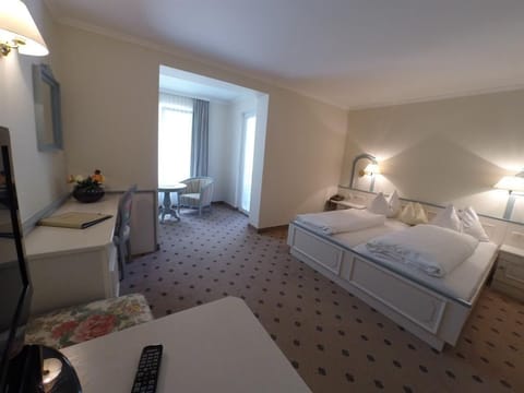 Standard-zimmer mit Balkon zur Einzelbelegung - Hotel Alexanderhof Bed and Breakfast in Spittal an der Drau