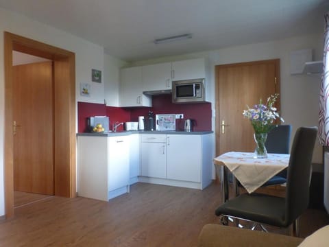 Appartement/fewo, Dusche od. Bad, WC, Gartenseitig - Familienpension Lechnerhube Bed and Breakfast in Spittal an der Drau