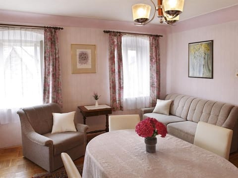 Ferienwohnung 5 - Petersenhof Apartment in Spittal an der Drau