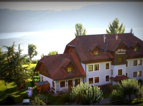 Fischerhaus - Appartement/fewo Direkt am See Apartment in Spittal an der Drau