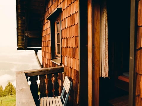 Mirnock - 6-bett Familienzimmer mit Ostbalkon - Alexanderhütte Farm Stay in Carinthia, Austria