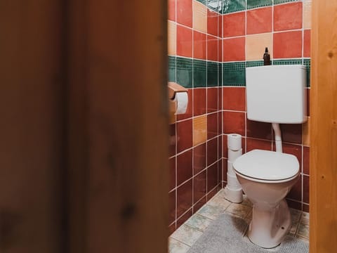 Melker - DZ mit Stockbett und Westfenster - Alexanderhütte Farm Stay in Carinthia, Austria