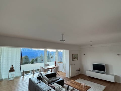 Weisse Villa am Millstätter See Apartment in Spittal an der Drau