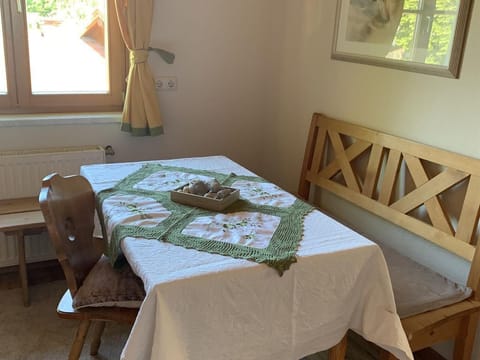 Dreibettzimmer Goldeck - Mentebauer Traudi's Ferienhof Farm Stay in Spittal an der Drau