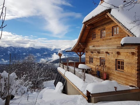 Die Mirnockhütte - Mirnock Chalet Cabin in Carinthia, Austria