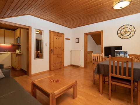 Appartement 2 - 4 Pers. Haus Frühauf - Mörtbauerhof und Haus Frühauf Farm Stay in Carinthia, Austria