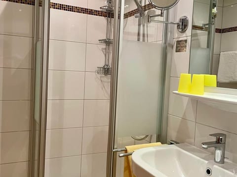 Appartement 2 - 4 Pers. Haus Frühauf - Mörtbauerhof und Haus Frühauf Farm Stay in Carinthia, Austria