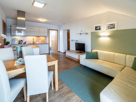 Apartments Schwalbennest/ Lug ins Land - Götzfried-hof Farm Stay in Spittal an der Drau