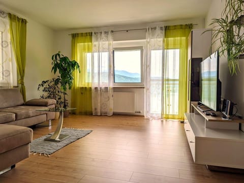 Terrassenwohnung für 2-6 Personen mit Terrasse - Haus Sonnleit'n Apartment in Spittal an der Drau