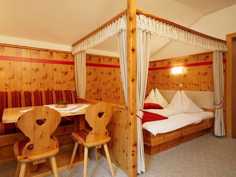 Appartement/fewo Zirbe 3 - Moosbauerhof Farm Stay in Carinthia, Austria