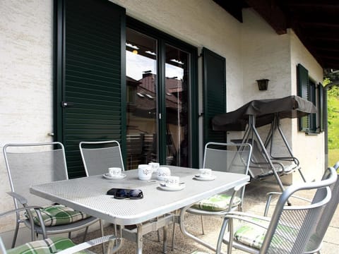 Vacation home, 4-6 persons, 2 bedrooms, terrace - Villa Margarethe Bed and Breakfast in Spittal an der Drau