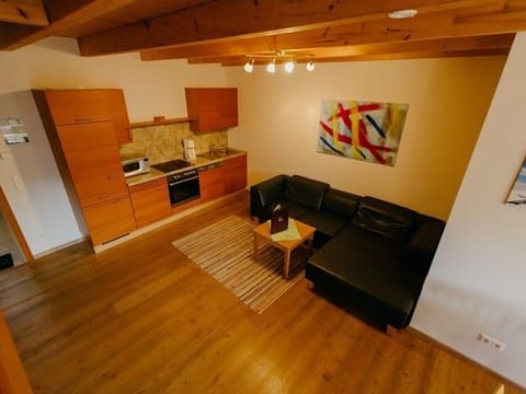 Ferienwohnung Maria - Landhaus Löscher - Der Familienbauernhof Farm Stay in Carinthia, Austria