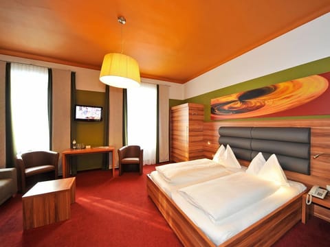 Vierbettzimmer mit Dusche Oder Bad/wc - Hotel Ertl Bed and Breakfast in Spittal an der Drau