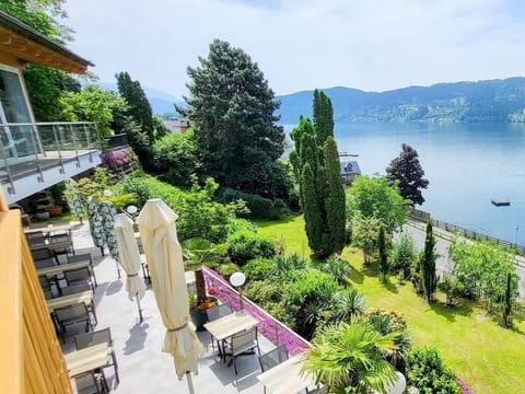 Familienzimmer mit Balkon und Seeblick - Pension Sedlak und Golfappartements Bed and Breakfast in Spittal an der Drau