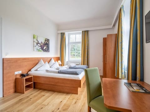 Doppelzimmer in der Villa Ohne Balkon - Villa Postillion am See House in Spittal an der Drau