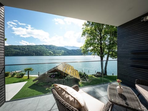 Double room Seensucht with XXL balcony - Villa Postillion am See House in Spittal an der Drau