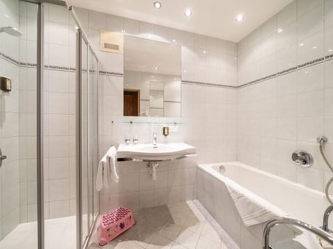 Appartement Dobratsch - Familienhotel Post-kinder&sport am Millstätter See House in Spittal an der Drau