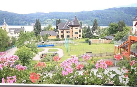 Appartement Mittagskogel - Familienhotel Post-kinder&sport am Millstätter See House in Spittal an der Drau