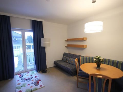 Appartement Karawanken - Familienhotel Post-kinder&sport am Millstätter See House in Spittal an der Drau