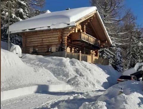 Almhaus Heidi Nockberge - Ferienhaus mit Sauna Cabin in Carinthia, Austria