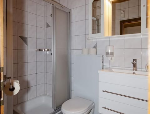 Familienzimmer MIT Balkon - Familienhotel Steindl Apartment in Spittal an der Drau