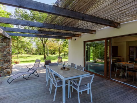 Table, Furniture, Property, Plant, Shade, Wood, Chair, Interior Design, Tree, Beam