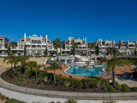 Urban Design, Resort, Hacienda, Mansion, Hotel, Villa, Swimming Pool, Resort Town