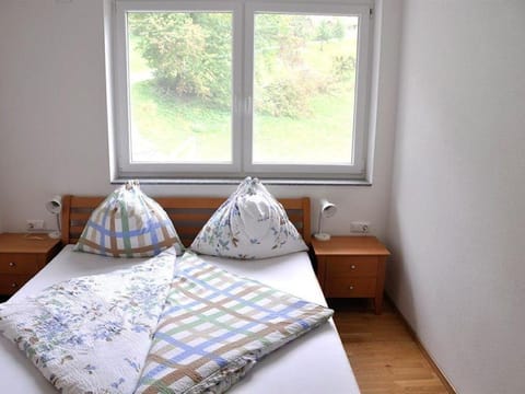 Ferienwohnung Stern mit Badesteg Direkt am See - Laggerhof Direkt am Südufer des Millstätter Sees Bed and Breakfast in Spittal an der Drau