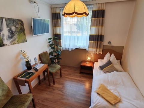 Einzelzimmer Gmeineckblick - Gästehaus Bärwald Bed and Breakfast in Spittal an der Drau