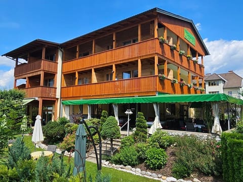 Superior Doppelzimmer Mirnock mit Südbalkon - Gästehaus Bärwald Bed and Breakfast in Spittal an der Drau