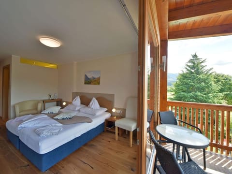 Superior Doppelzimmer Mirnock mit Südbalkon - Gästehaus Bärwald Bed and Breakfast in Spittal an der Drau