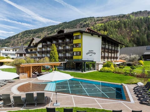 Familiensuite Superior I - Familiengut Hotel Burgstaller Farm Stay in Carinthia, Austria