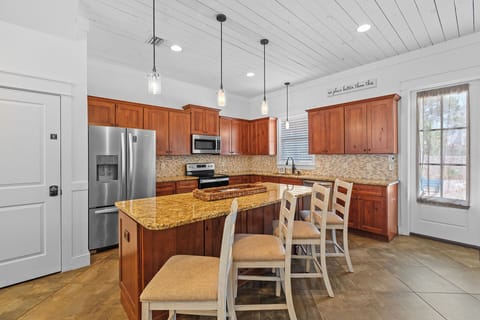 Take It Easy Kitchen