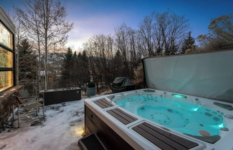 Private Hot Tub