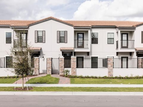 Balmoral3BedTHFront2