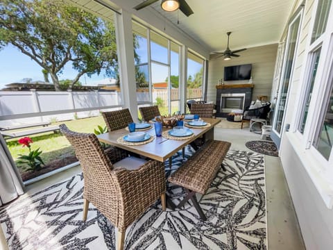 Tibidabo~Paradise 30A~Panama City Beach~Sleeps 8~Dog Friendly