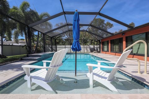 Bonita Pool House eagerly awaits your arrival and promises an unforgettable stay