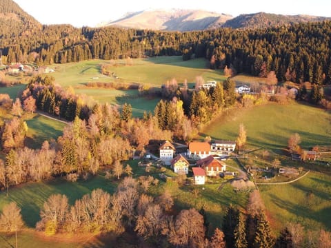 Familienzimmer Sonnenstrahl - Bauernhof Stauder Farm Stay in Carinthia, Austria