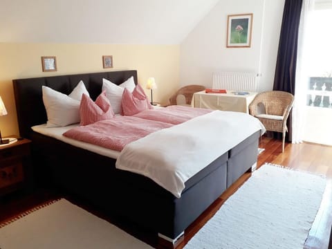 Familienzimmer Sonnenstrahl - Bauernhof Stauder Farm Stay in Carinthia, Austria