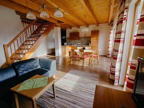 Ferienwohnung Johanna - Landhaus Löscher - Der Familienbauernhof Farm Stay in Carinthia, Austria