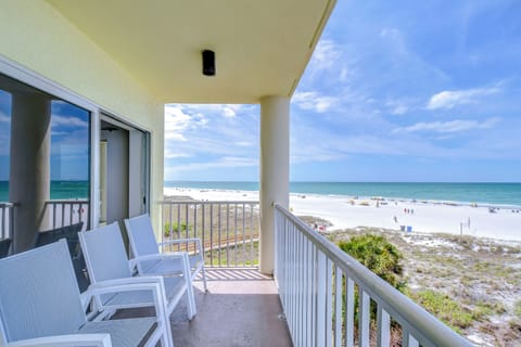 Private Balcony, Full Gulf View 4th floor Corner unit