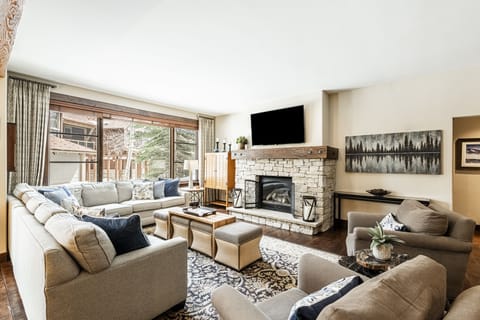 Mountain modern condo in the Silver Star community