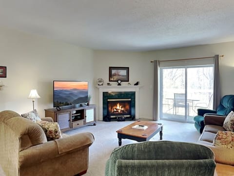 Welcome to Family Fun Whispering Pines 324!