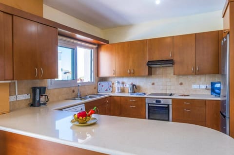 Villa Chrystalla image