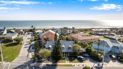 Corner Unit Townhome steps to the beach!