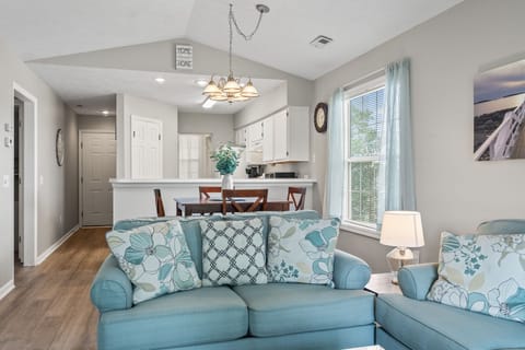 Spacious and Comfortable (1)