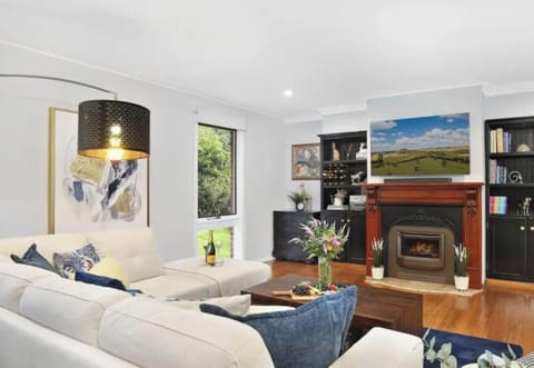 Natures Nest on Nari | Living Room | Gas fireplace