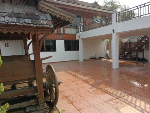 Outside the home there is a upper and lower deck with 2 entrances
